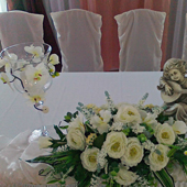 PETRO-TUR banquet hall - Newlywedâ€™s table