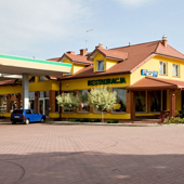 Motel PETRO-TUR - widok z zewnątrz