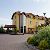 Motel PETRO-TUR - widok z zewnątrz